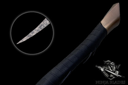 Steel Bloodhound's Fang Life-size Replica