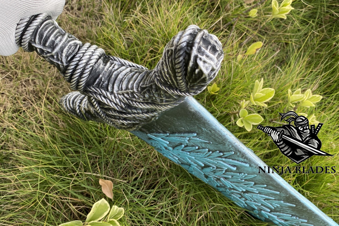 Soul Game Life-size Moonlight Greatsword Resin Replica