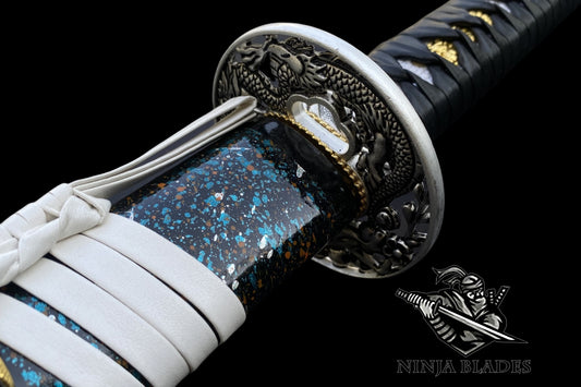 Premium Katana with Damascus Blade & Dragon Tsuba