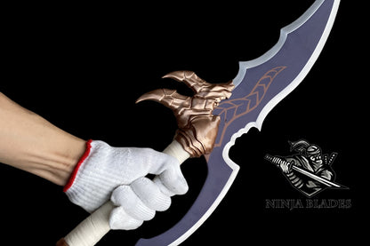 Sung Jin-woo Kasaka's Venom Fang & Knight Killer Dagger Life-Size Metal Replica