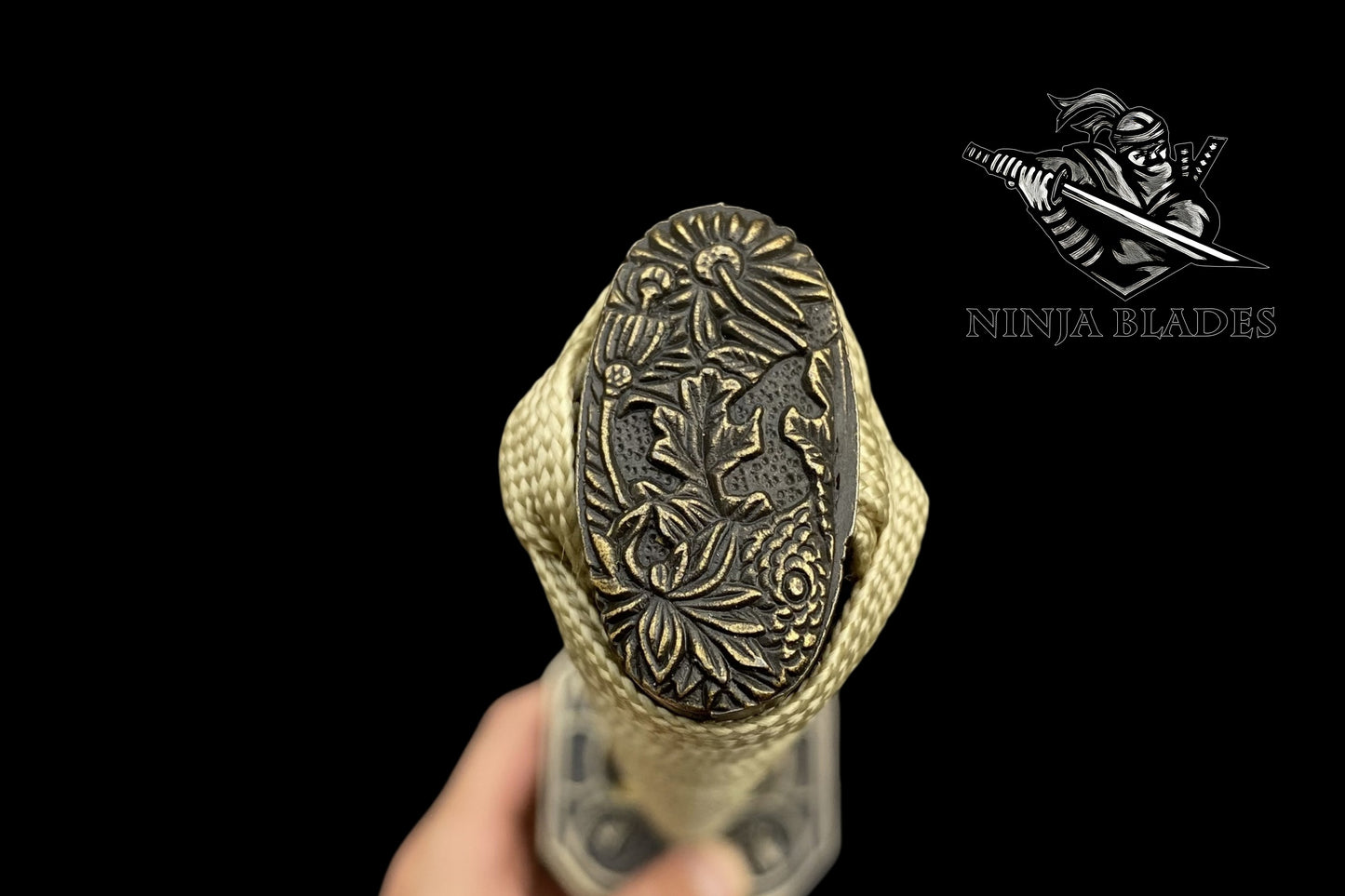 Japanese Katana with Chrysanthemum & Insect Motifs – Classic Edition