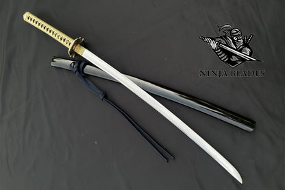 Japanese Katana with Chrysanthemum & Insect Motifs – Classic Edition