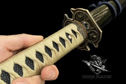 Japanese Katana with Chrysanthemum & Insect Motifs – Classic Edition