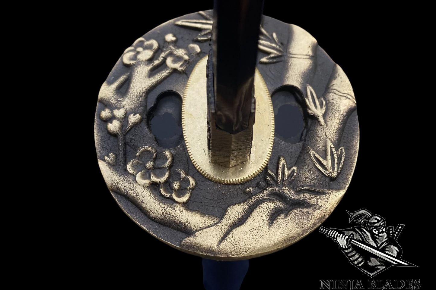 Red Damascus Steel Samurai Katana – The Crane’s Grace