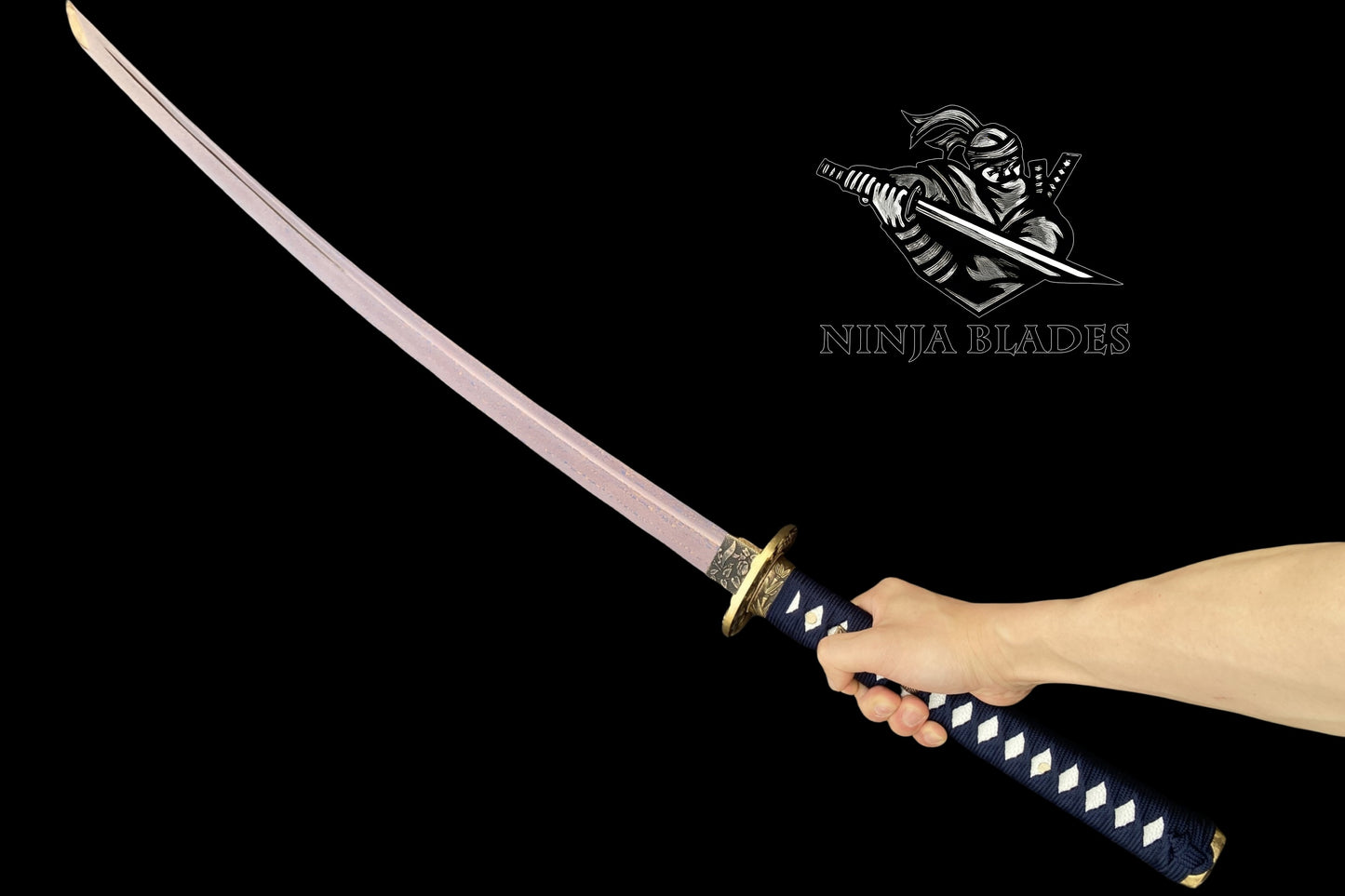 Red Damascus Steel Samurai Katana – The Crane’s Grace