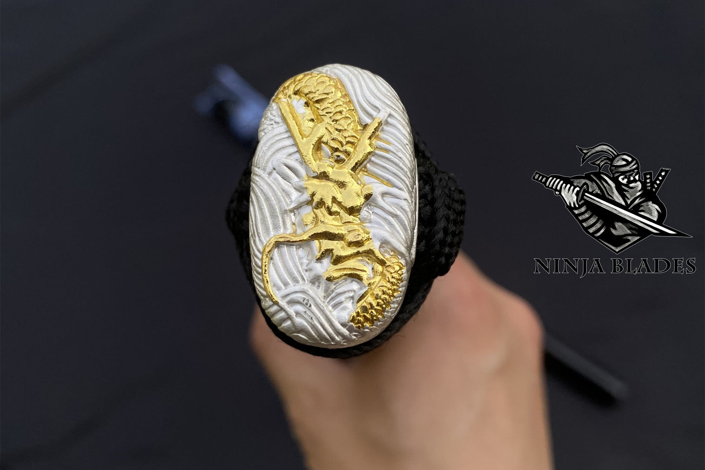 Japanese Katana with Blue Blade & Golden Dragon Tsuba – Azure Edition
