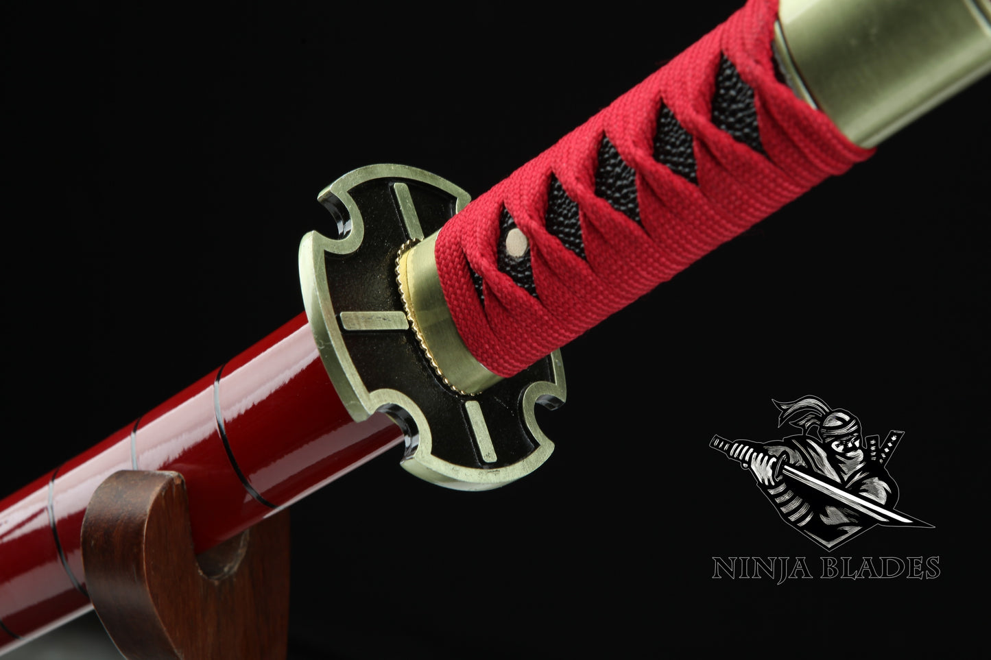 Sandai Kitetsu Katana - Roronoa Zoro's Red Demon Sword