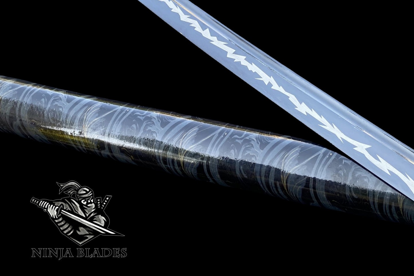 Japanese Katana with Blue Blade & Fan Tsuba – Thunderbolt Edition