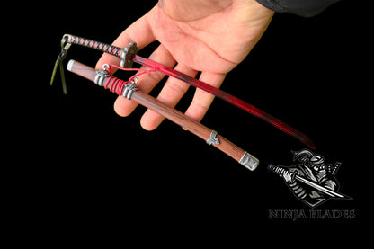 Sekiro Red Mortal Blade Metal Mini Replica – Premium Game Collectible