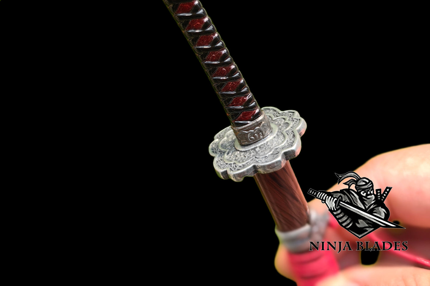 Sekiro Red Mortal Blade Metal Mini Replica – Premium Game Collectible