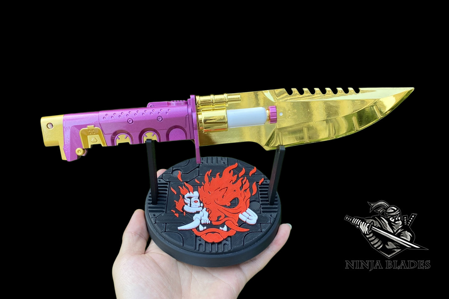 Cyberpunk Headhunter Knife Metal Replica - Blunt Blade Prop